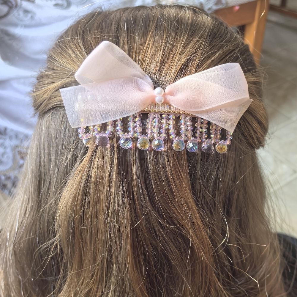 Hair clips